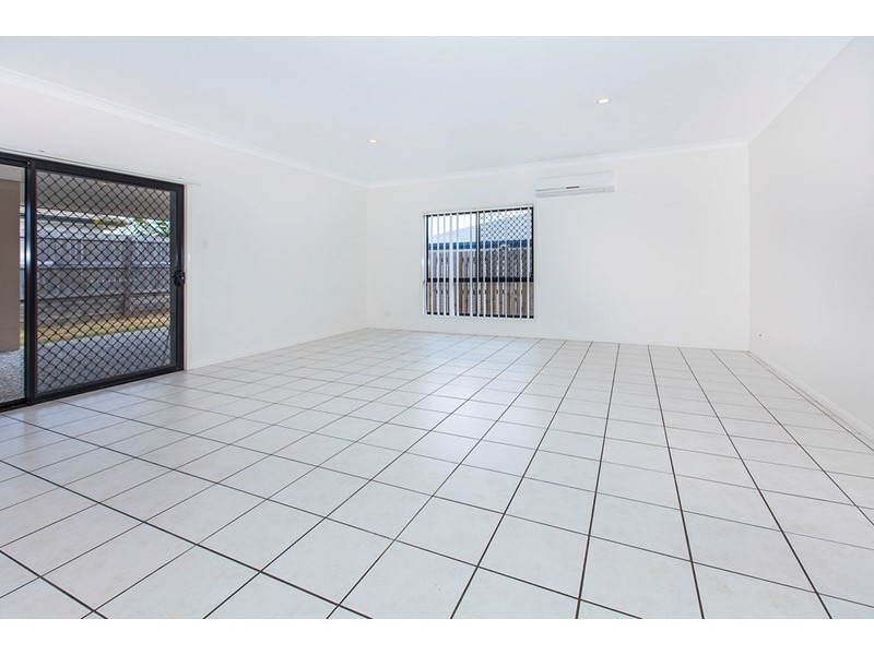 5 Jerome Avenue, Augustine Heights QLD 4300