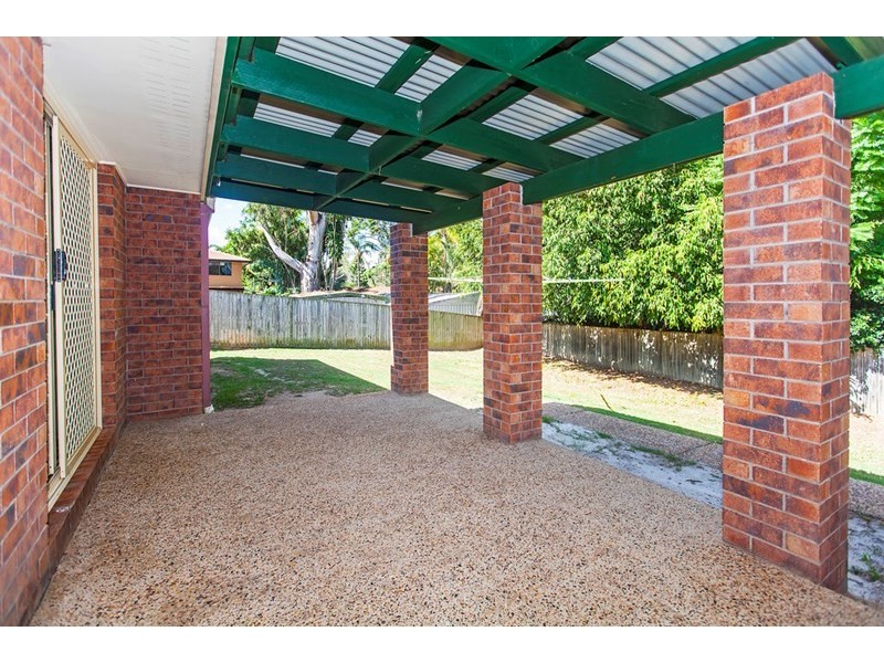 3 Finn Court, Camira QLD 4300