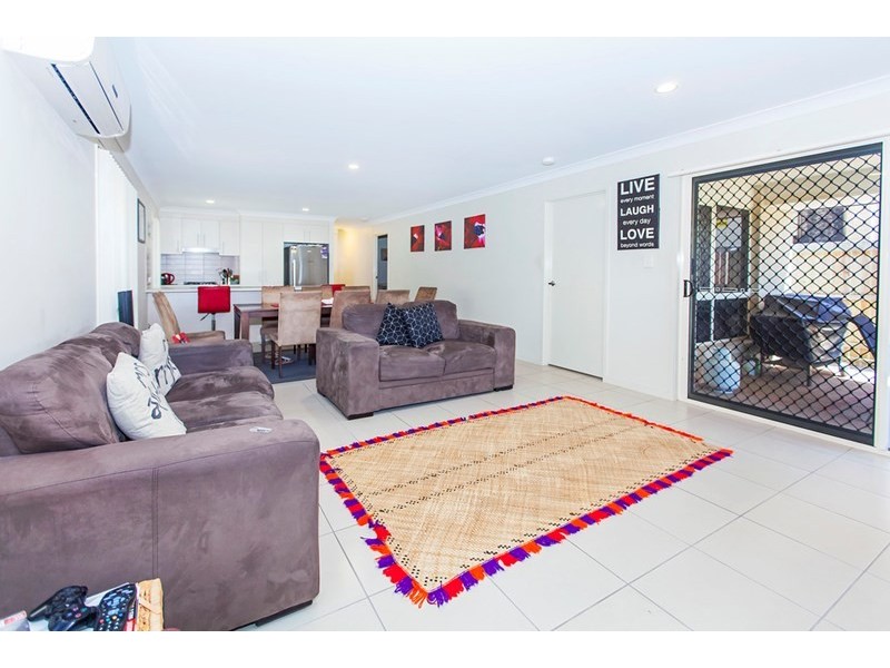 27 Brock Drive, Springfield Lakes QLD 4300