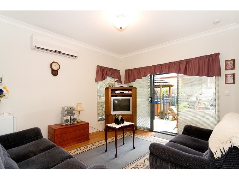 32 Eden Crescent, Springfield Lakes QLD 4300