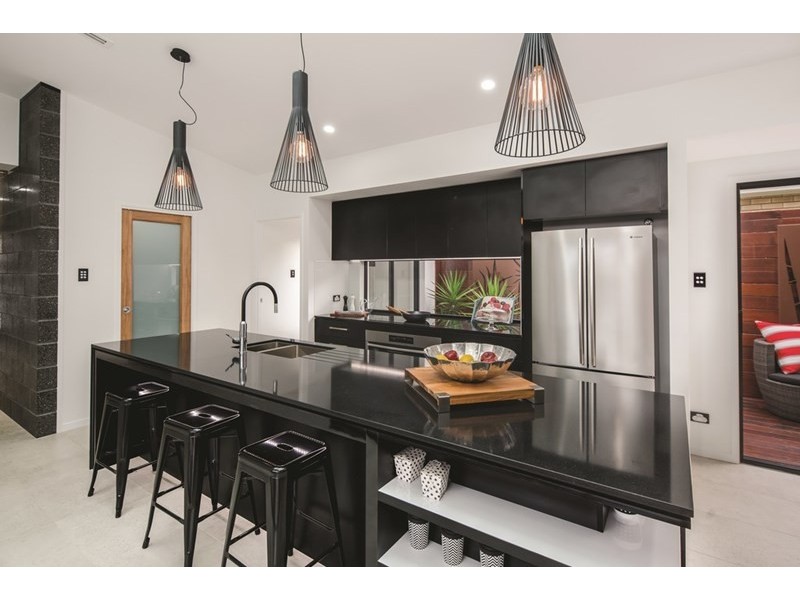 16 Brooking Rise, Ripley QLD 4306