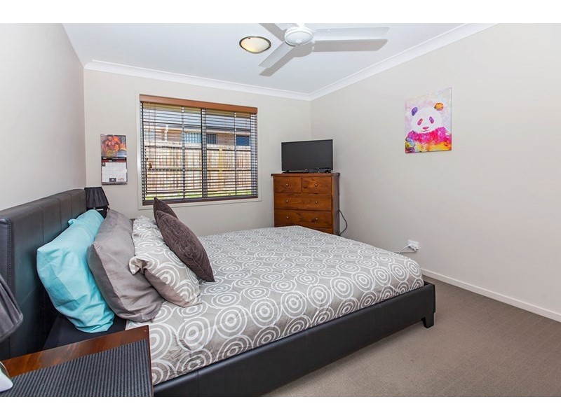 59 Valentine Circuit, Augustine Heights QLD 4300