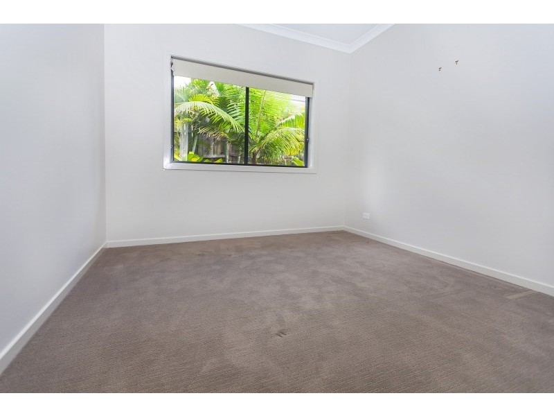 3 Valentine Circuit, Augustine Heights QLD 4300