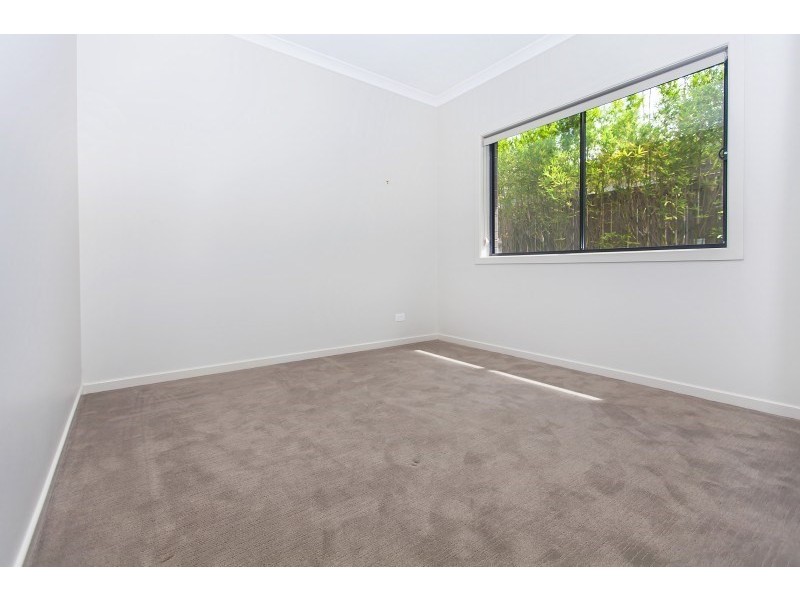 3 Valentine Circuit, Augustine Heights QLD 4300