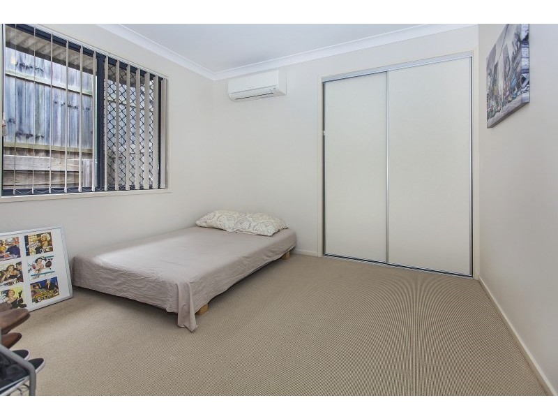 279 Lakeside Avenue, Springfield Lakes QLD 4300