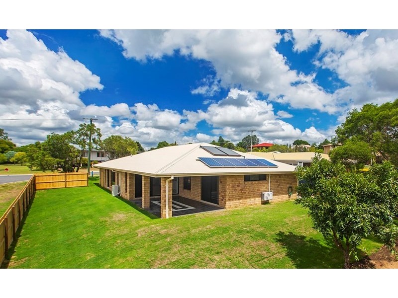 1 Rose Street, Yamanto QLD 4305