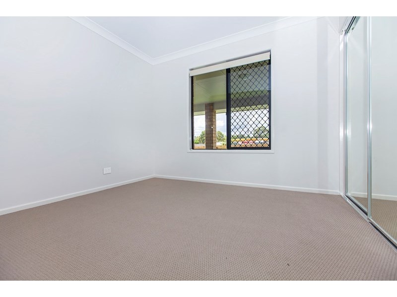 1 Rose Street, Yamanto QLD 4305