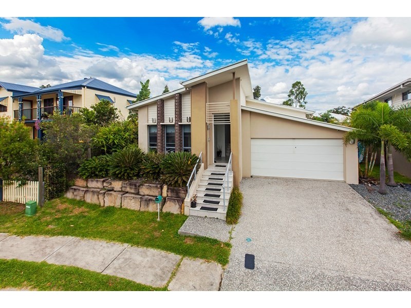 6 Jarrah Place, Springfield Lakes QLD 4300