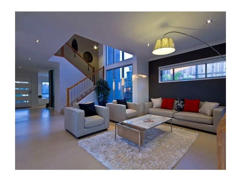 8 Jarrah Place, Springfield Lakes QLD 4300