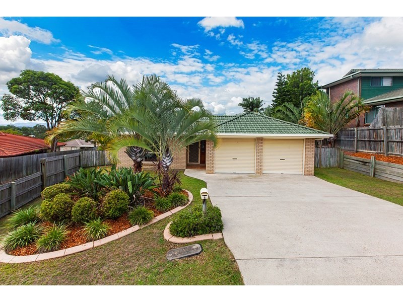8 Alicia Court, Camira QLD 4300