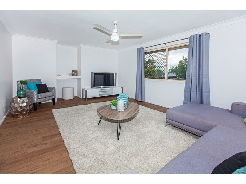 8 Alicia Court, Camira QLD 4300