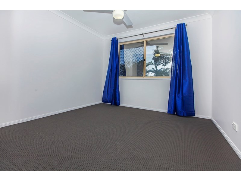 8 Alicia Court, Camira QLD 4300