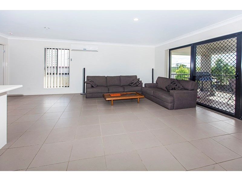 38 Park Edge Drive, Springfield Lakes QLD 4300