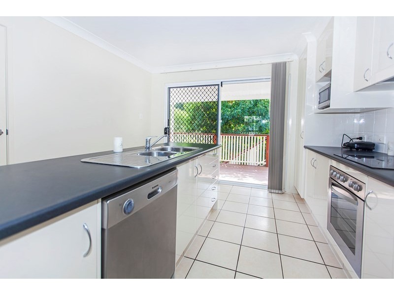 11 Periwinkle Lane, Springfield Lakes QLD 4300