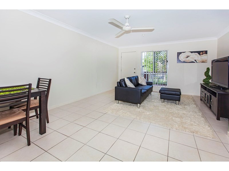 11 Periwinkle Lane, Springfield Lakes QLD 4300