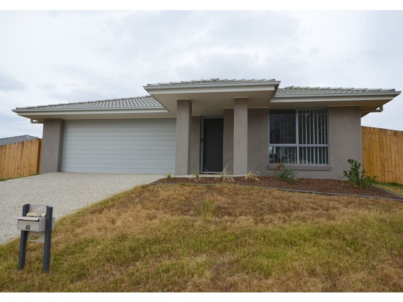 40 Whipbird Street, Bellbird Park QLD 4300