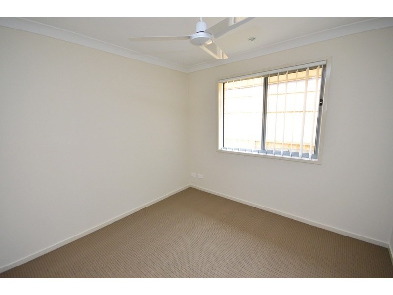 40 Whipbird Street, Bellbird Park QLD 4300
