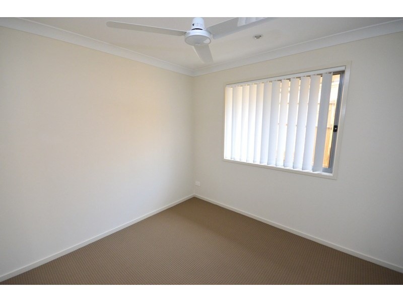 40 Whipbird Street, Bellbird Park QLD 4300