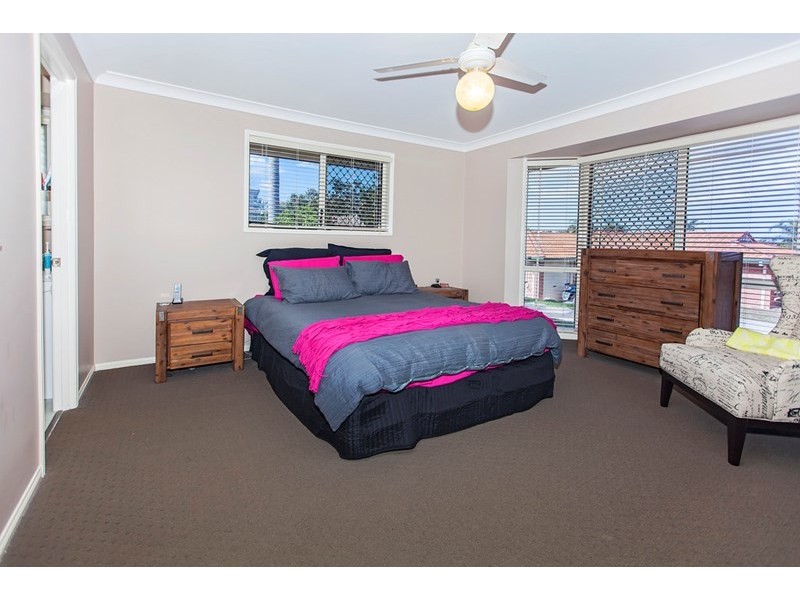 18 Glenhurst Court, Springfield QLD 4300