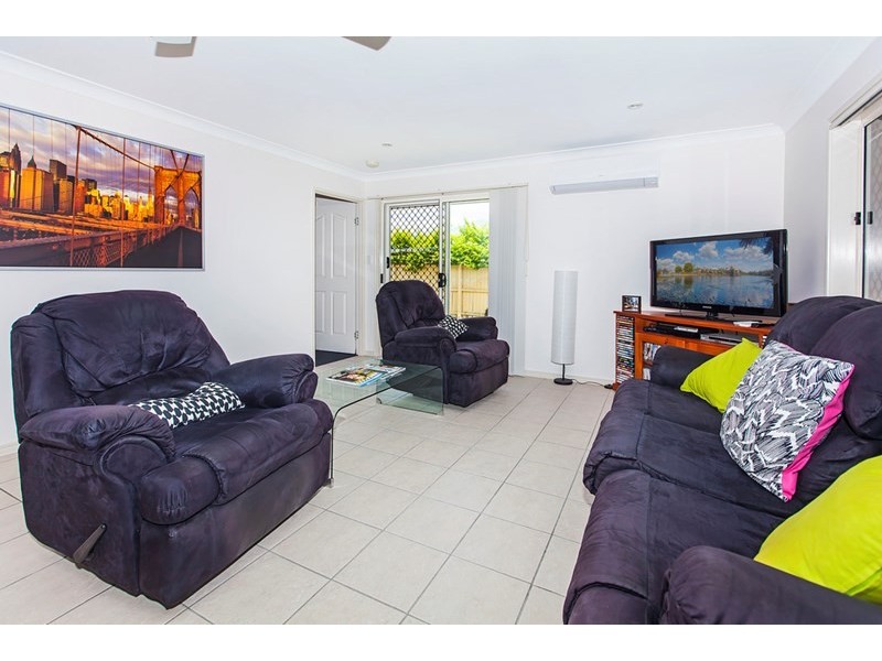 7 Piper Place, Springfield Lakes QLD 4300