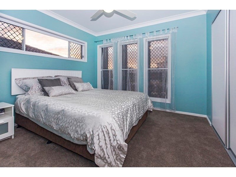 10 Grindelia Drive, Springfield Lakes QLD 4300