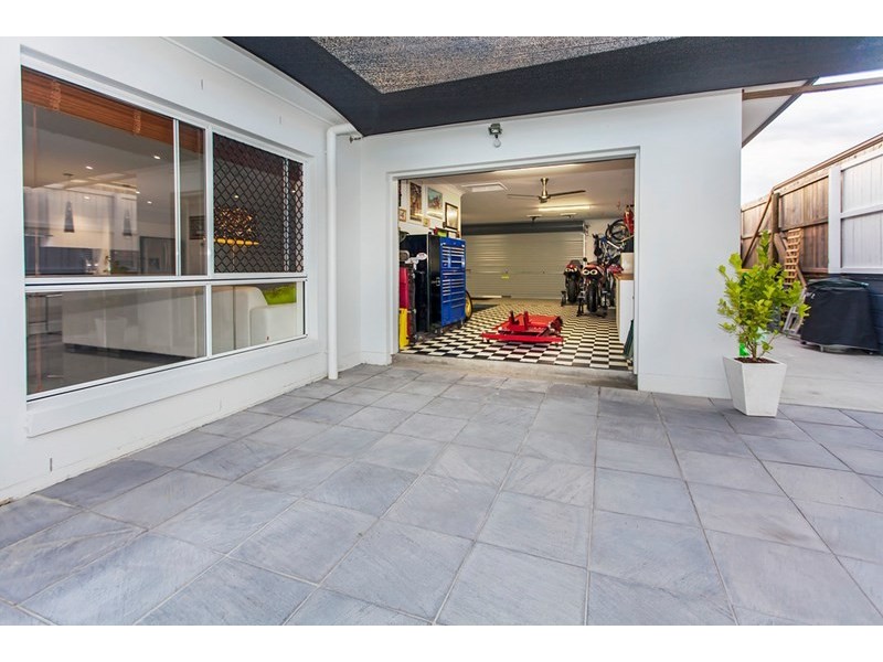 10 Grindelia Drive, Springfield Lakes QLD 4300