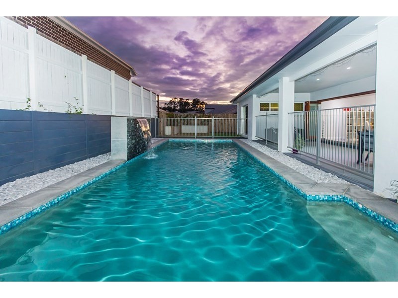 10 Grindelia Drive, Springfield Lakes QLD 4300