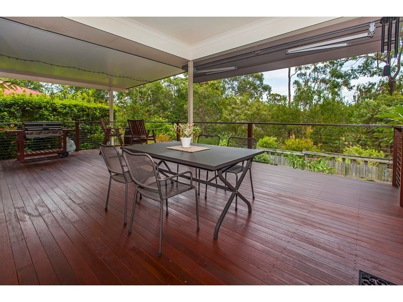 10 Emerson Close, Springfield Lakes QLD 4300