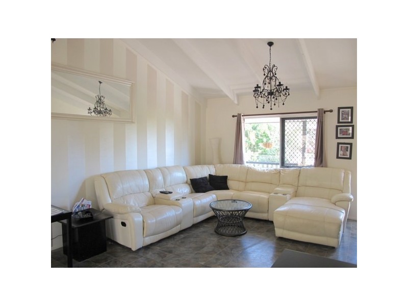 28 Warwick Court, Bellbird Park QLD 4300