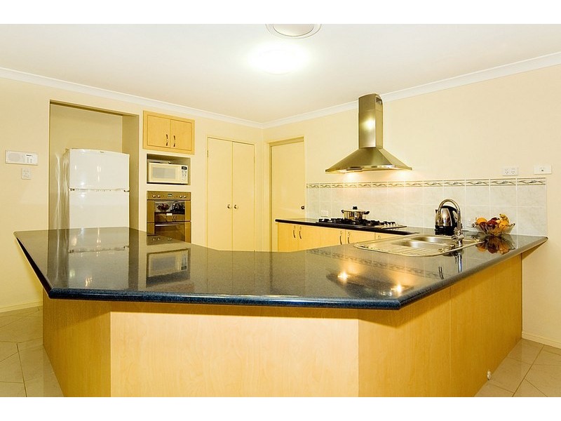 9 Apollo Place, Springfield Lakes QLD 4300