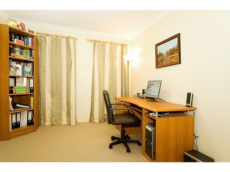 9 Apollo Place, Springfield Lakes QLD 4300