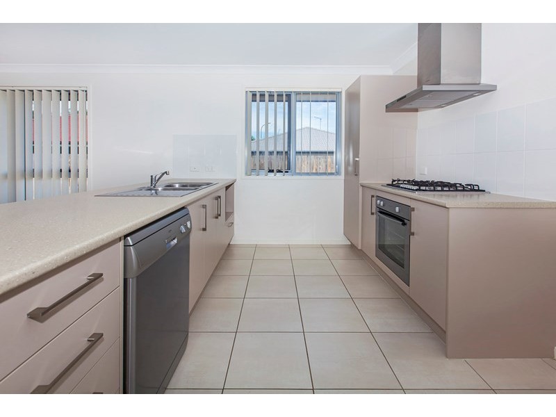 1a Brigid Boulevard, Augustine Heights QLD 4300
