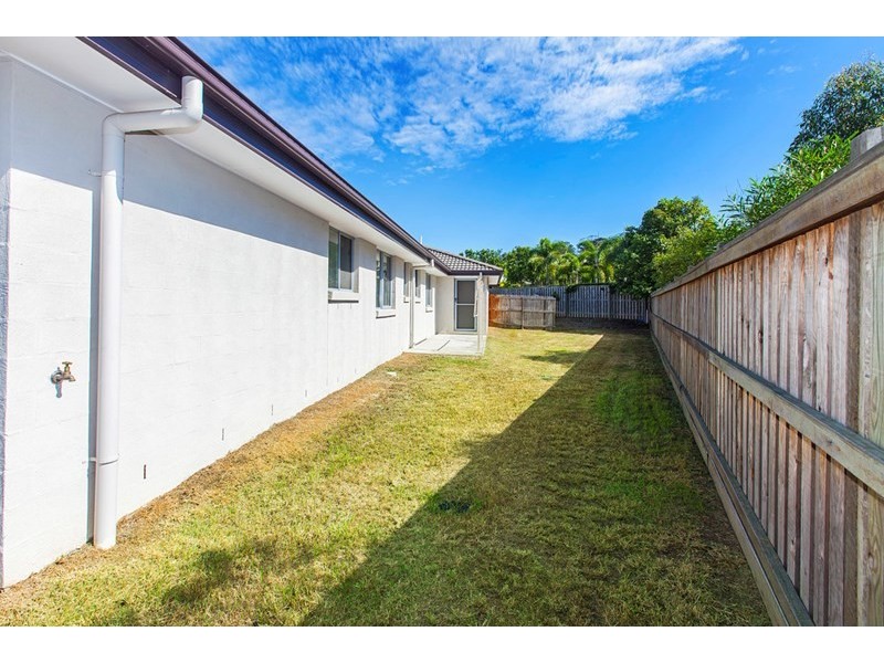 1a Brigid Boulevard, Augustine Heights QLD 4300