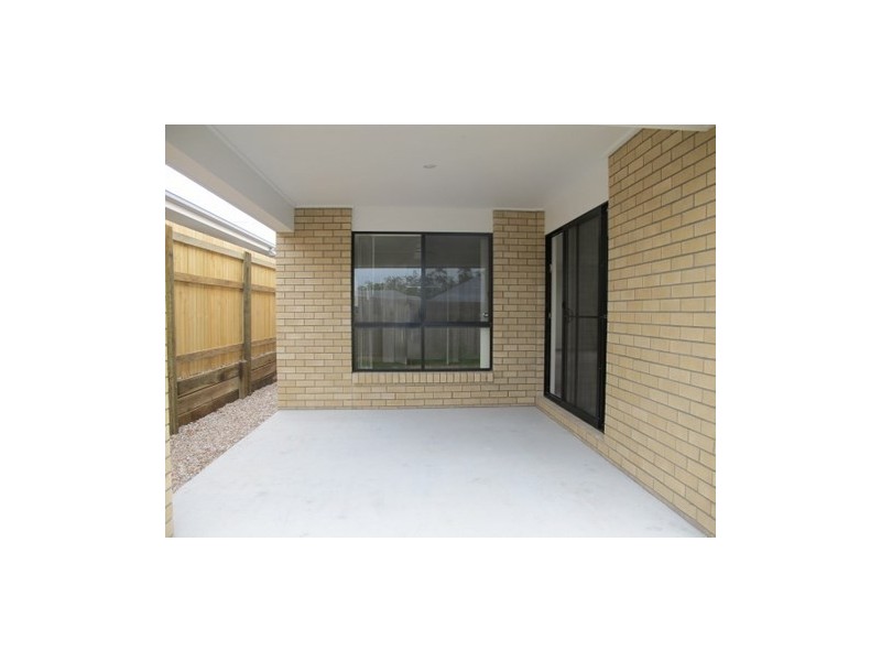 17 Isidore Street, Augustine Heights QLD 4300