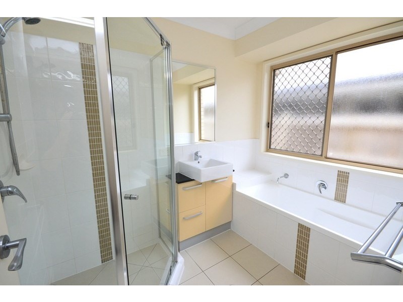 38 Carnarvon Avenue, Springfield Lakes QLD 4300