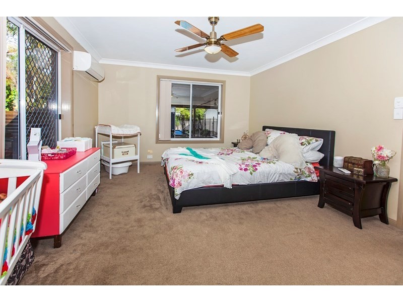 2 Barbara Street, Camira QLD 4300