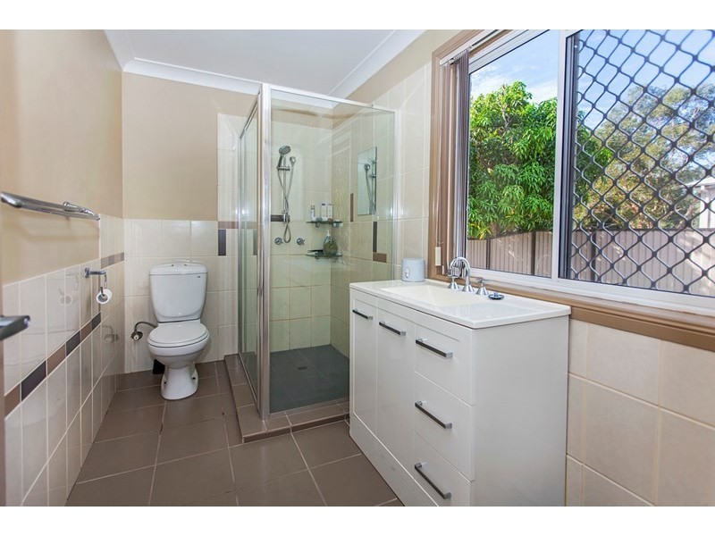 2 Barbara Street, Camira QLD 4300