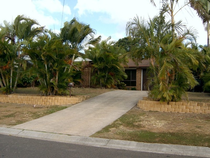4 Crestwood Drive, Camira QLD 4300