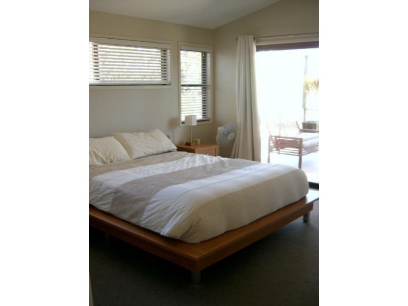 63 Escarpment Drive, Springfield Lakes QLD 4300