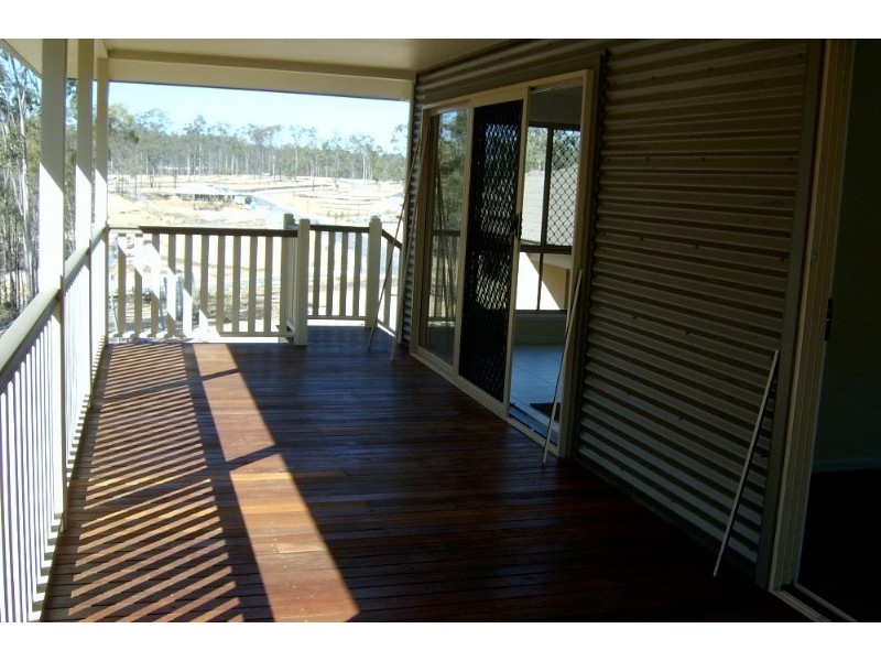 50 Lakes Entrance Drive, Springfield Lakes QLD 4300
