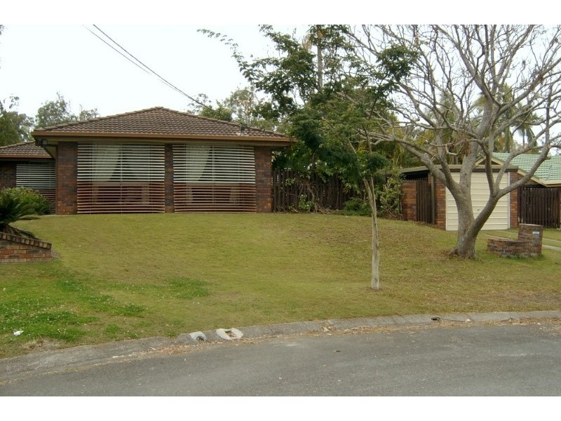 15 Acacia Place, Camira QLD 4300