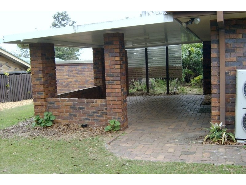 15 Acacia Place, Camira QLD 4300