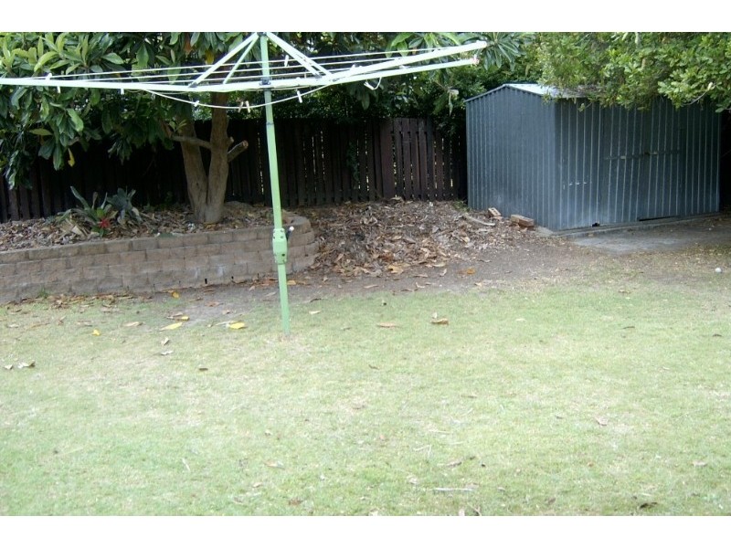 15 Acacia Place, Camira QLD 4300