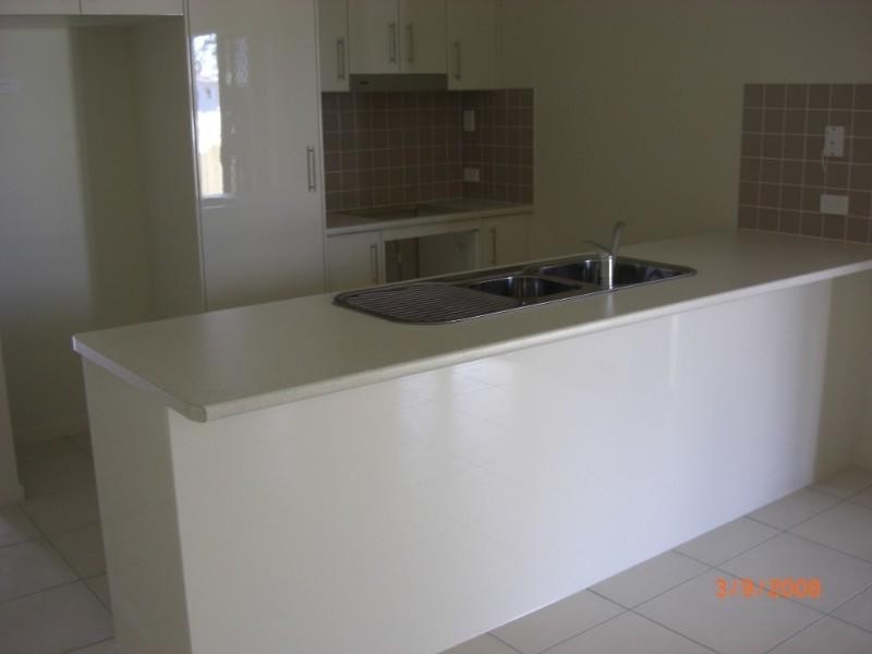 14 Inlet Lane, Springfield Lakes QLD 4300