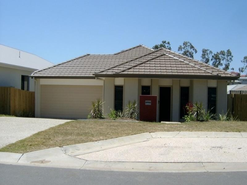 14 Inlet Lane, Springfield Lakes QLD 4300