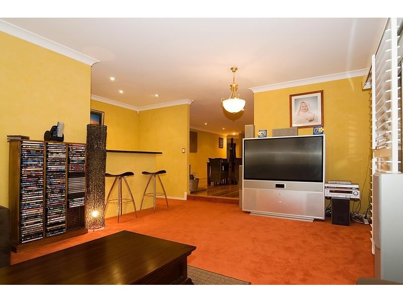 38 Sharpless Road, Springfield QLD 4300