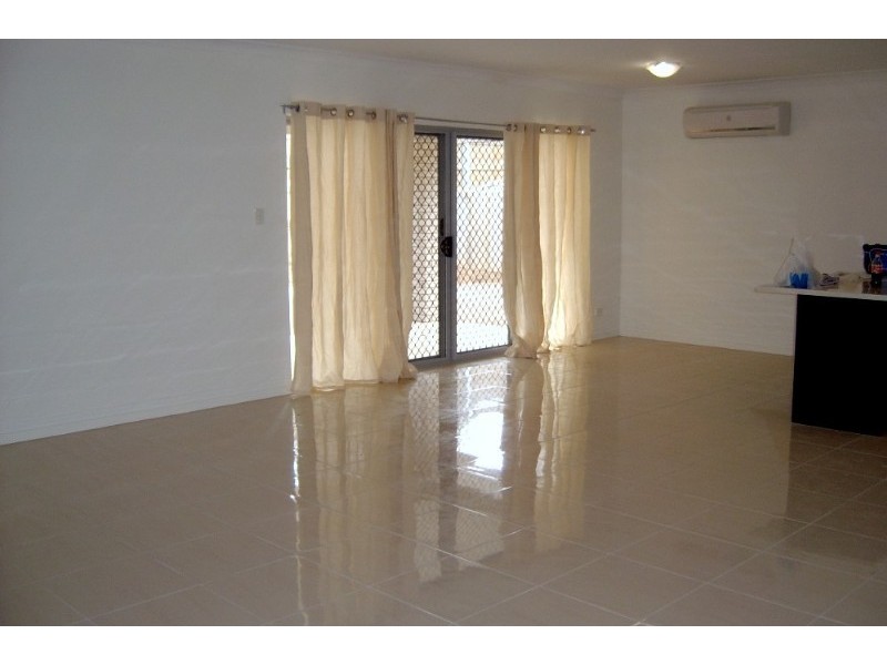 37 Elmwood Circuit, Springfield Lakes QLD 4300