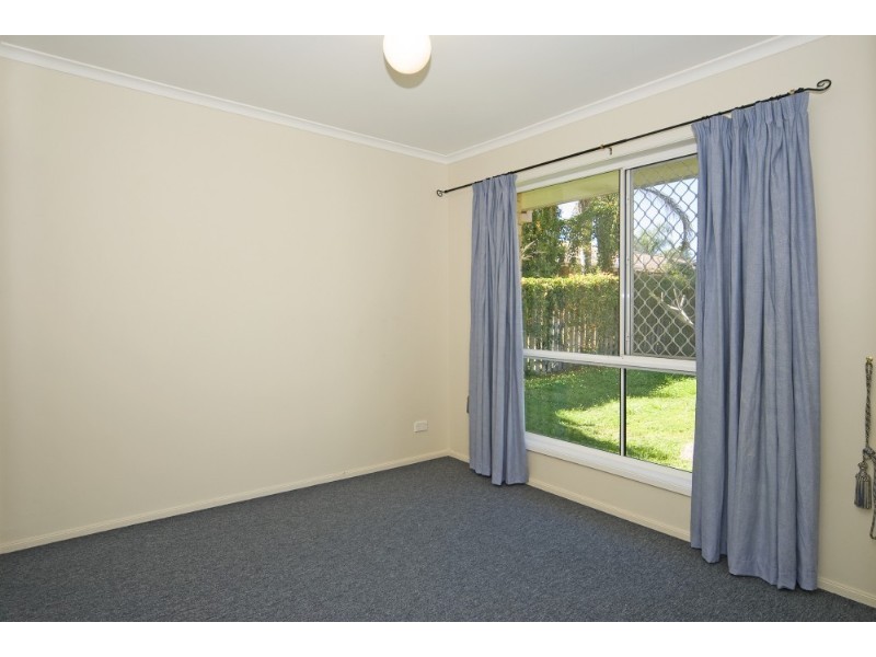 2/3 Broadfoot Drive, Goodna QLD 4300