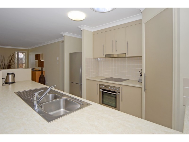 163 Lakeside Avenue, Springfield Lakes QLD 4300