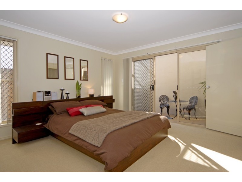 163 Lakeside Avenue, Springfield Lakes QLD 4300